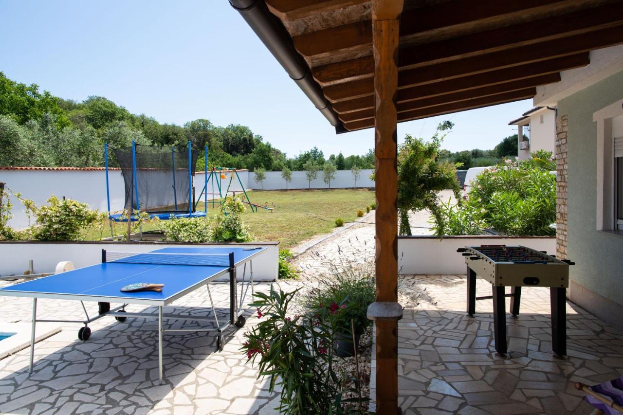 Holiday Home Petrovic Медулин Екстер'єр фото
